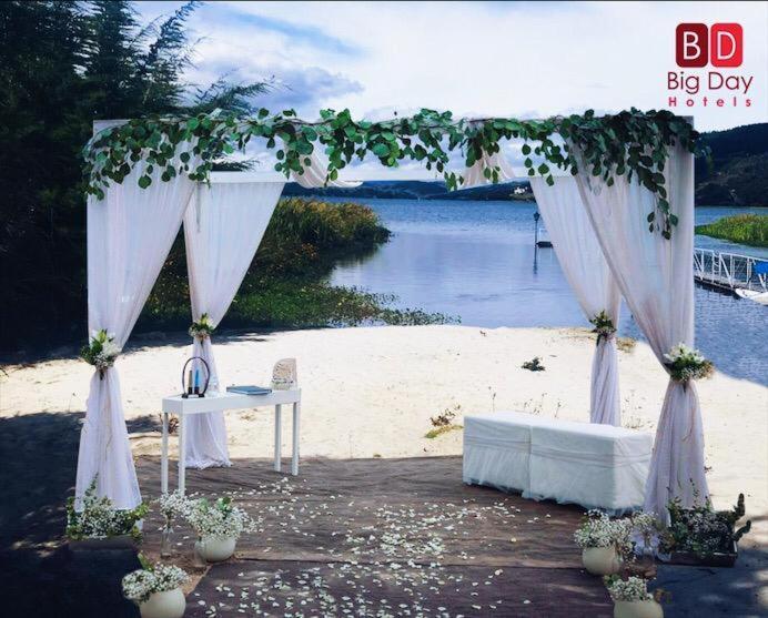 Big Day Hotels-Lago De Tota Exterior photo